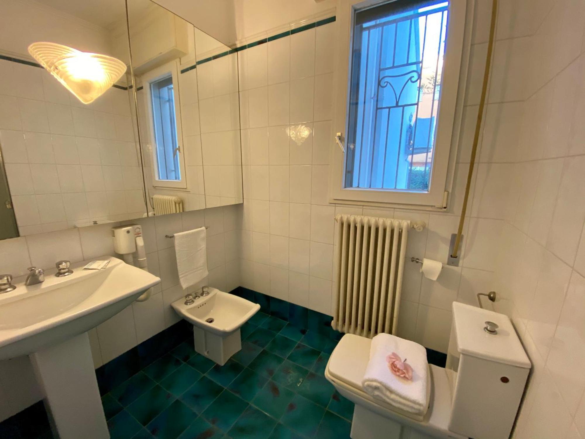 Villa Alda Suites & Rooms Cervia Buitenkant foto