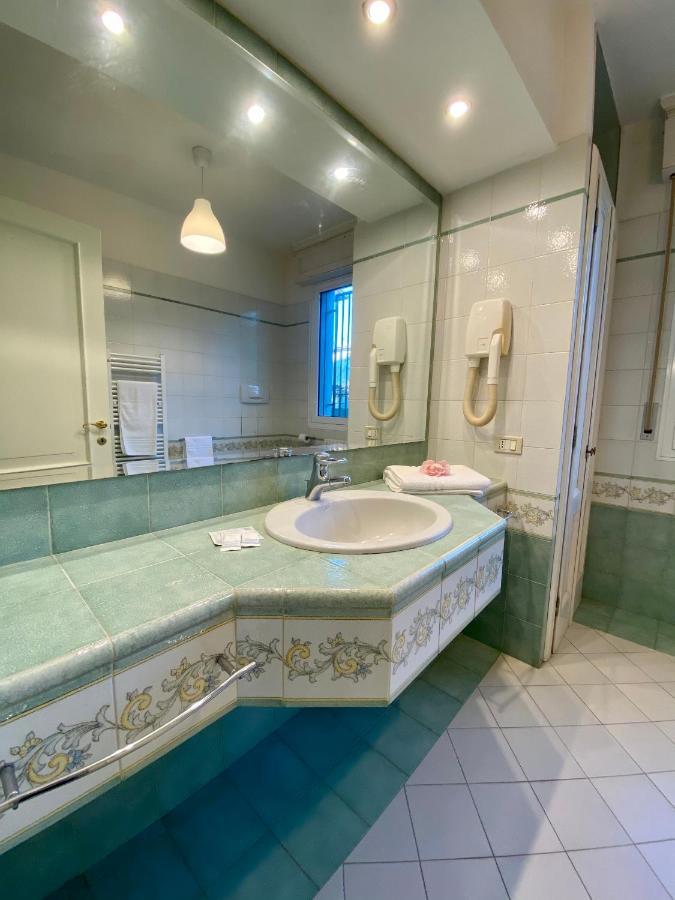 Villa Alda Suites & Rooms Cervia Buitenkant foto