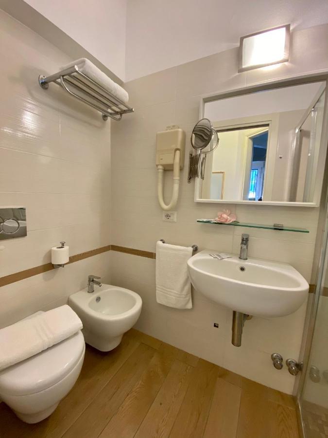 Villa Alda Suites & Rooms Cervia Buitenkant foto