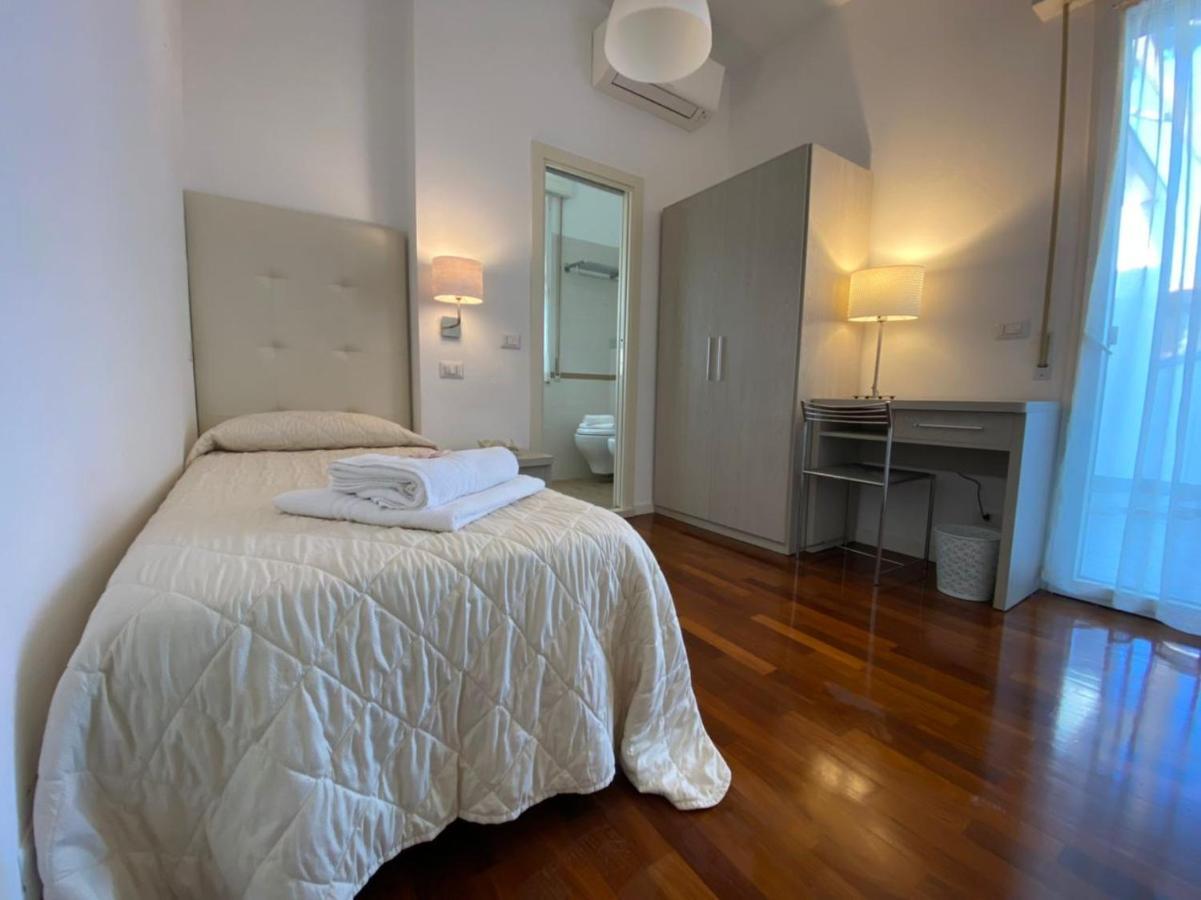 Villa Alda Suites & Rooms Cervia Buitenkant foto