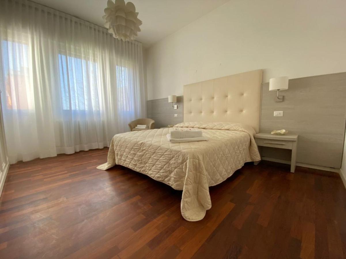 Villa Alda Suites & Rooms Cervia Buitenkant foto
